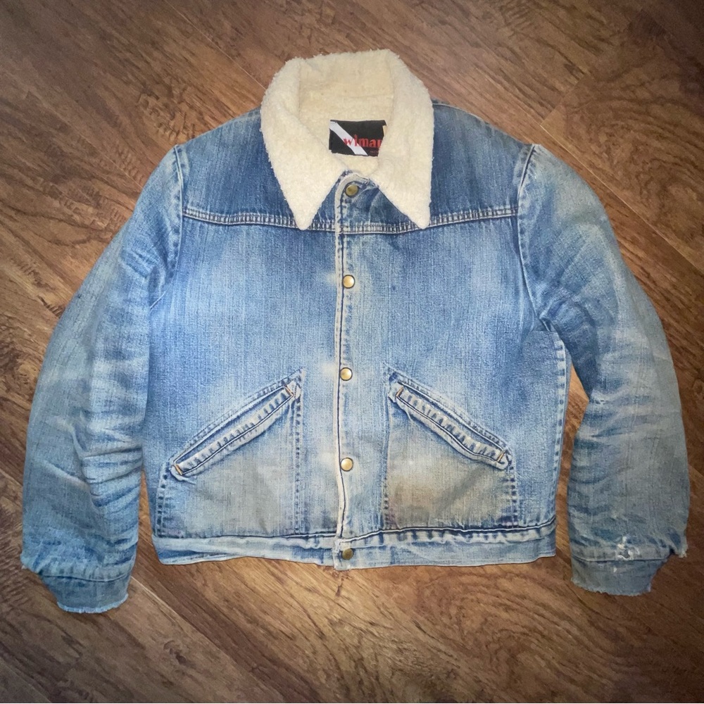 Vintage Jean Jacket! - Picture 2 of 8